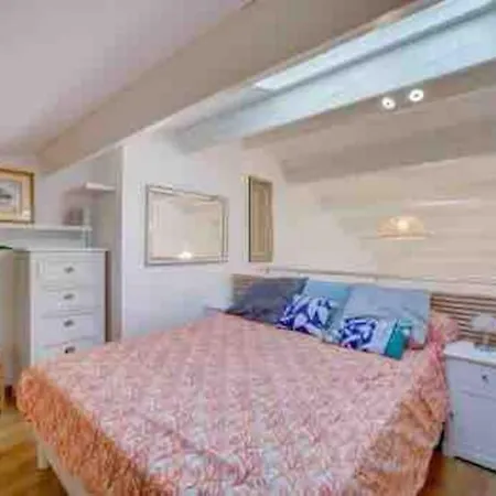 Apartment Tres Bel Climatise Terrasse Et Vue Bandol